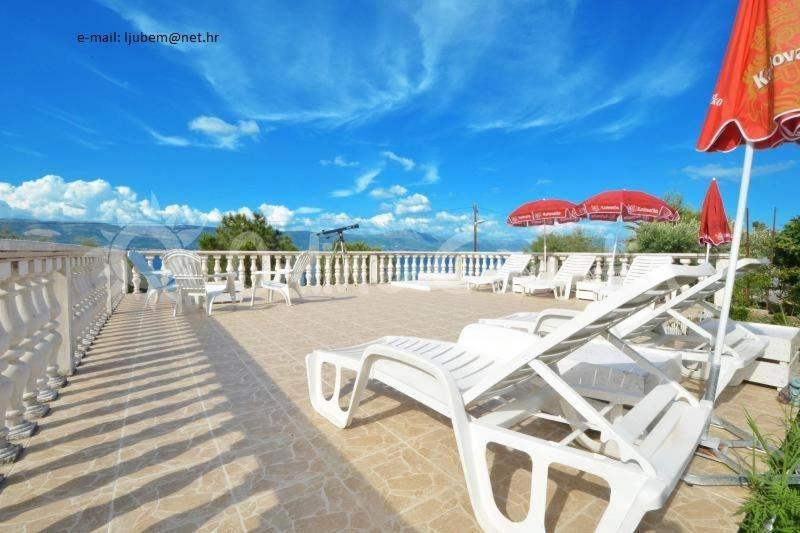 Villa Fjaba - By The Sea - With The Big Terraces & Great Sea View Trogir Exterior foto