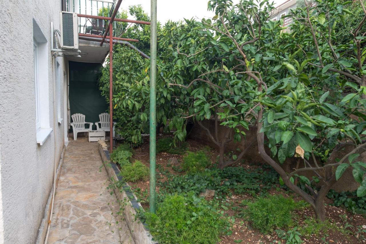 Villa Fjaba - By The Sea - With The Big Terraces & Great Sea View Trogir Exterior foto