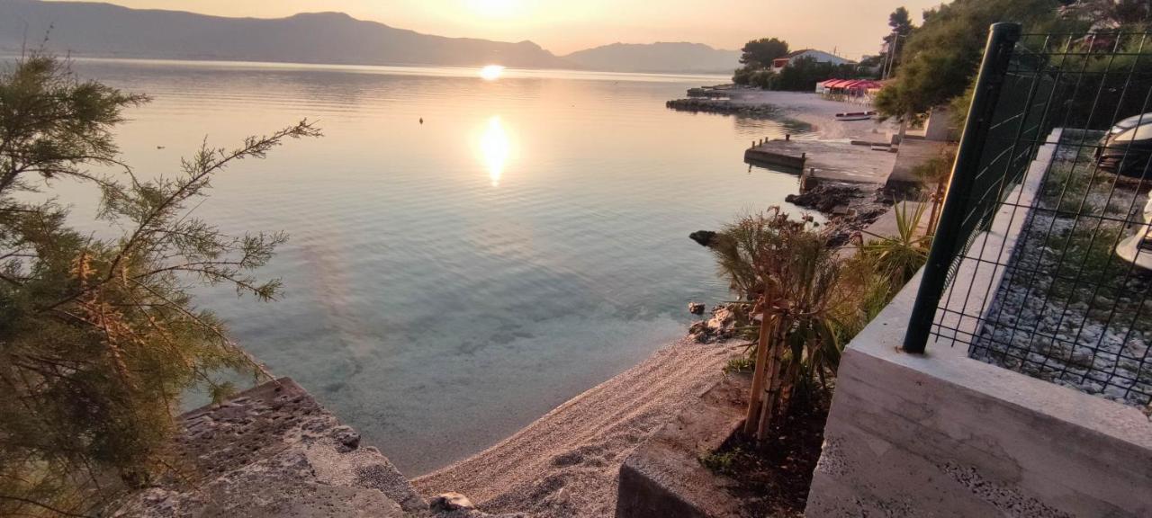 Villa Fjaba - By The Sea - With The Big Terraces & Great Sea View Trogir Exterior foto