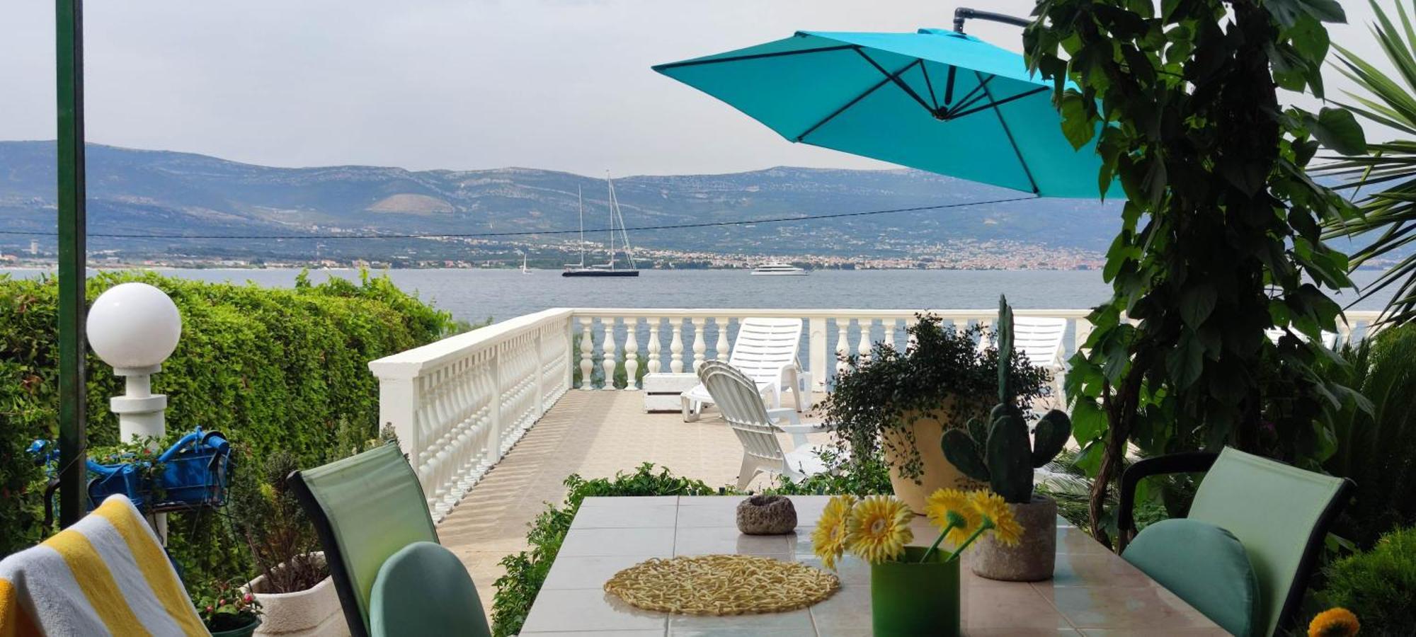 Villa Fjaba - By The Sea - With The Big Terraces & Great Sea View Trogir Exterior foto