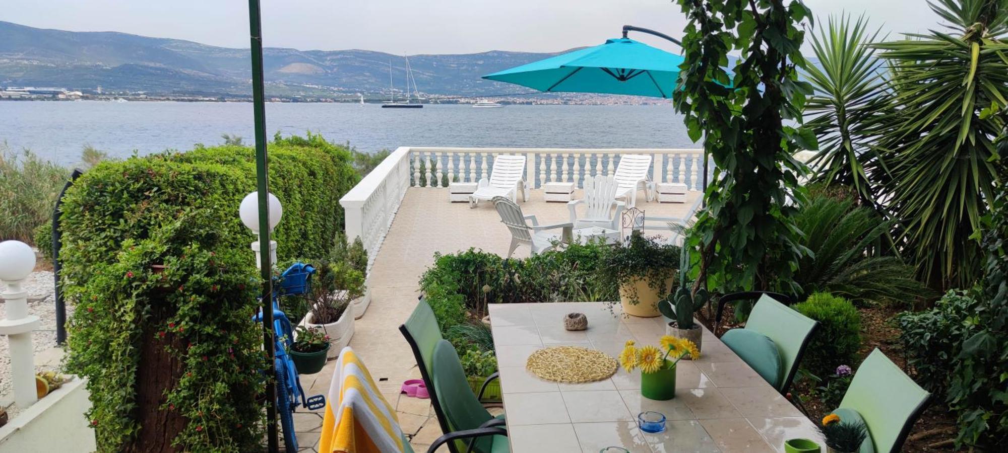 Villa Fjaba - By The Sea - With The Big Terraces & Great Sea View Trogir Exterior foto